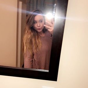 Meet your Posher, Leigha